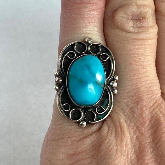 VTG Oxidized Sterling Silver Southwest Style Turquoise Scrollwork Ring Sz 2.75 - Picture 6 of 16